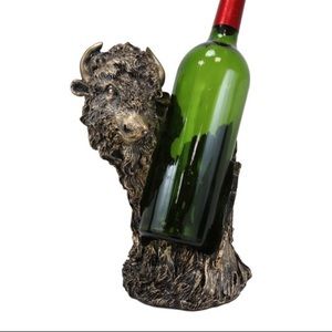 Wine bottle holder